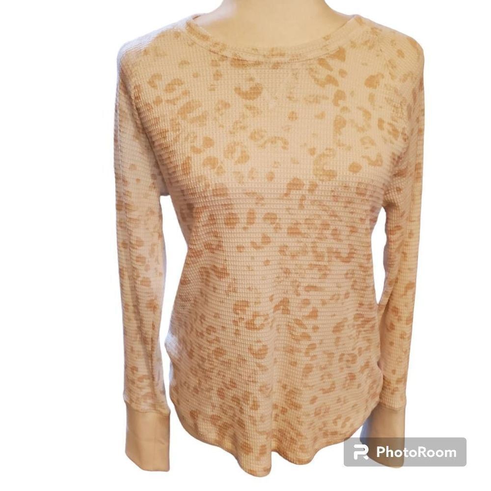 NWT Knox Rose Cream and Tan Henley Top Size Medium
